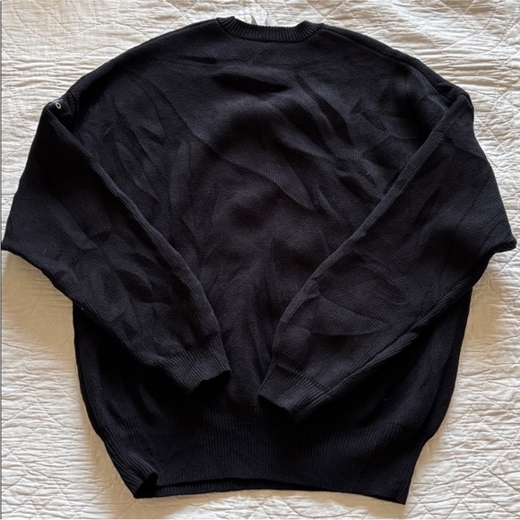 ALO Scholar Crewneck Sweater - Picture 7 of 11